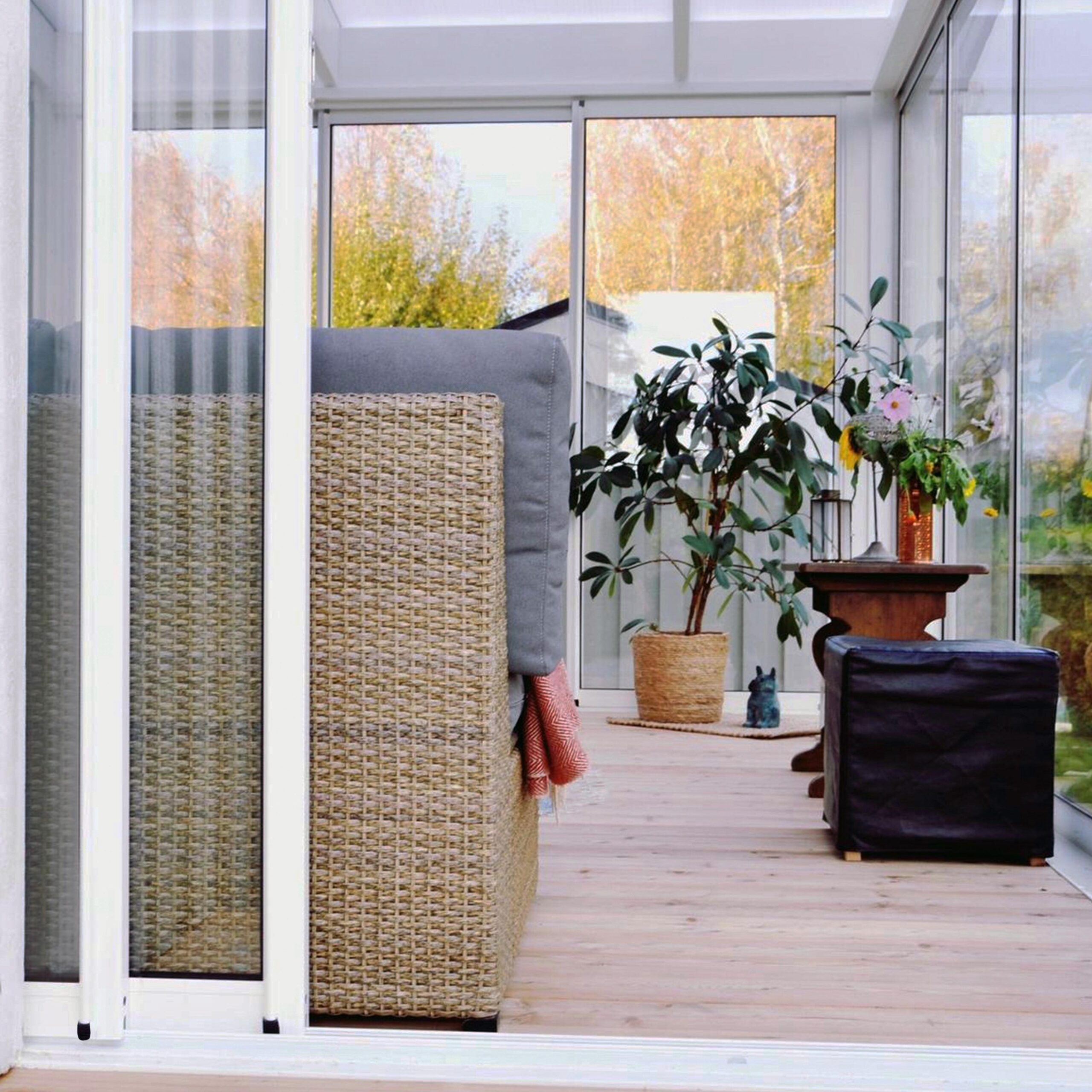 Glaspartier till uterum gör ditt val av glaspartier 